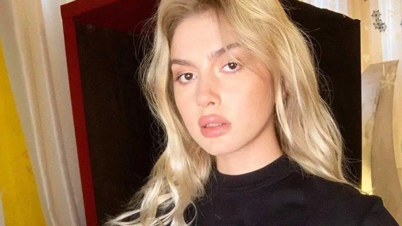 Aleyna Tilki, Amsterdam'da Hırsızlık Olayıyla Karşılaştı