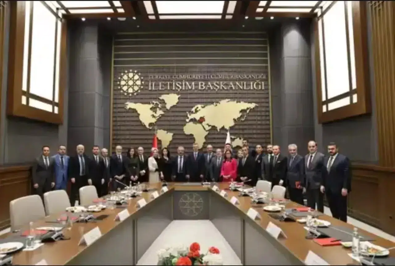 TBF Heyeti İletişim Başkanı Duran'ı Ziyaret Etti