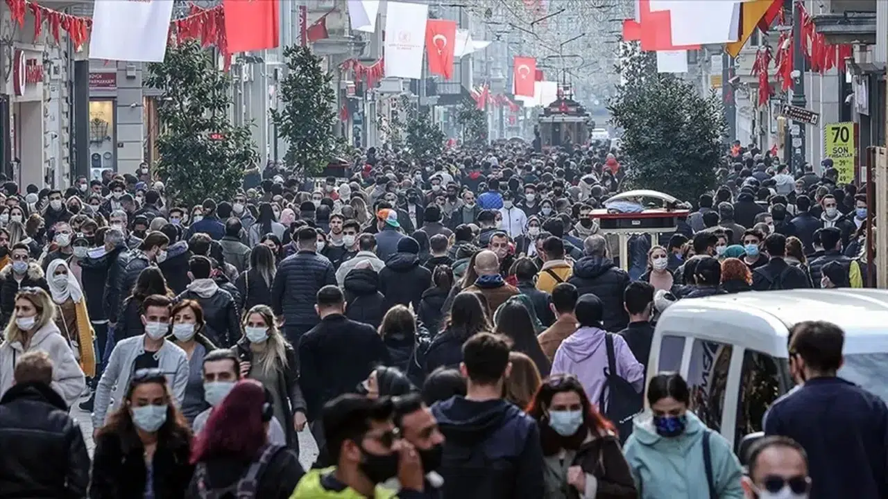 TÜİK açıkladı: Türkiye'nin nüfusu 86 milyona dayandı!
