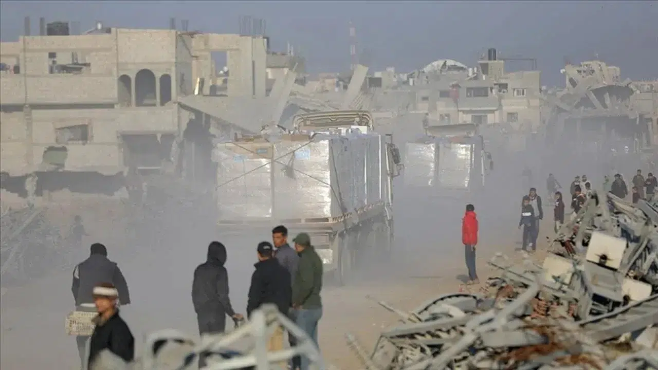 Siyonist İsrail, Ateşkese Rağmen Yardım Girişlerini Engelliyor