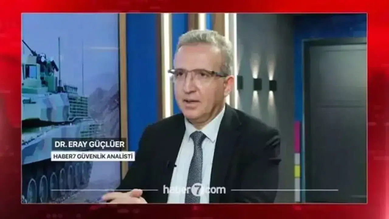 Türkiye'nin Yerli ve Milli Savaş Robotu ALTAY Hizmete Girdi