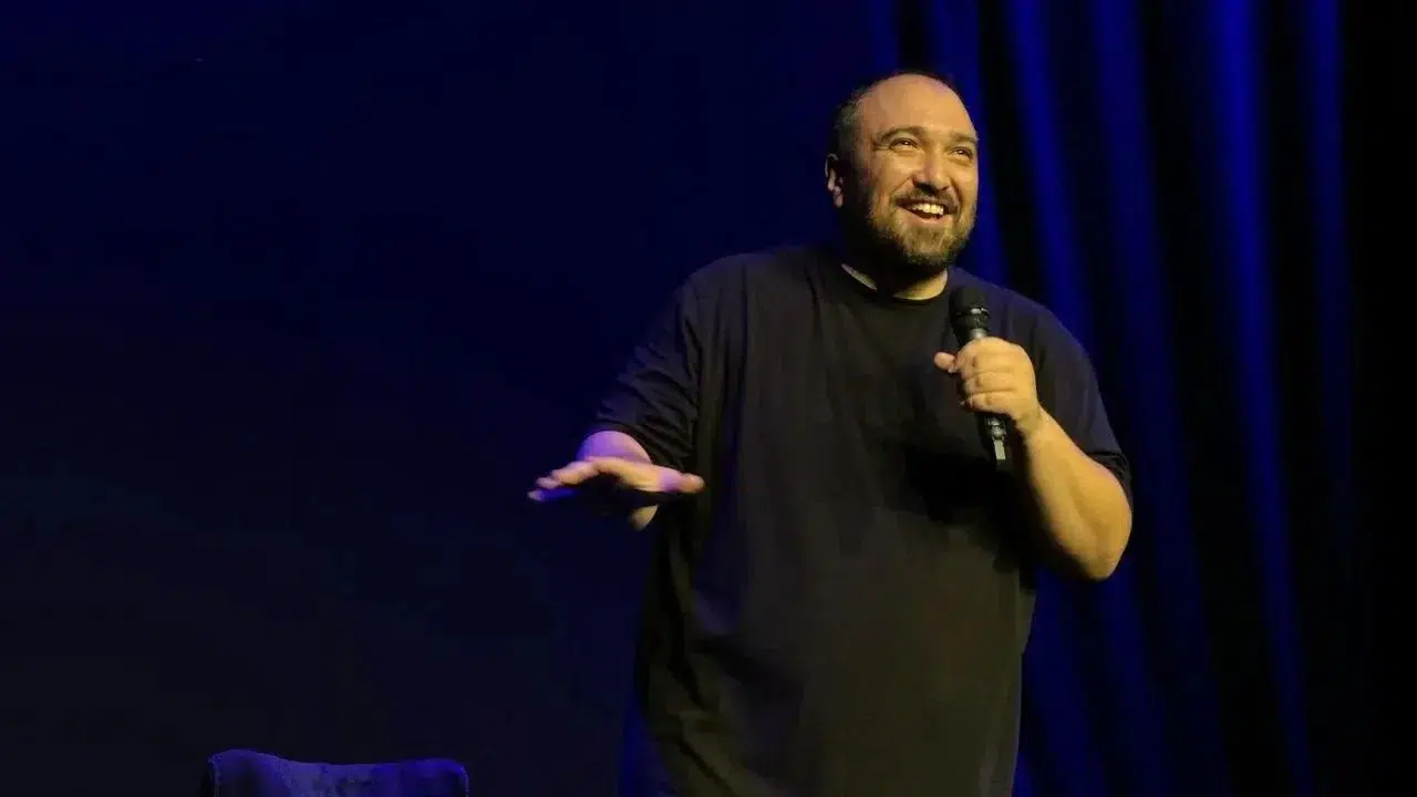 Özgür Turhan Kimdir? Yaşı ve Nereli Olduğu Hakkında Bilgiler