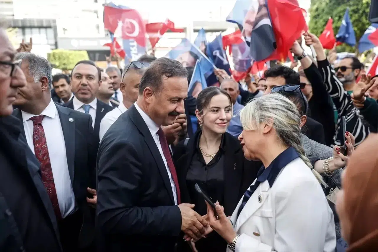 Anahtar Parti Genel Başkanı Ağıralioğlu Mersin'de Parti Binasını Açtı