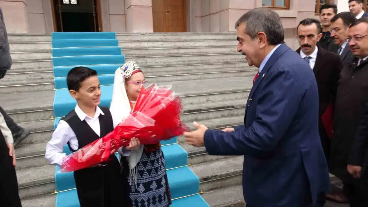 Milli Eğitim Bakanı Yusuf Tekin Malatya’da Temaslarda Bulundu