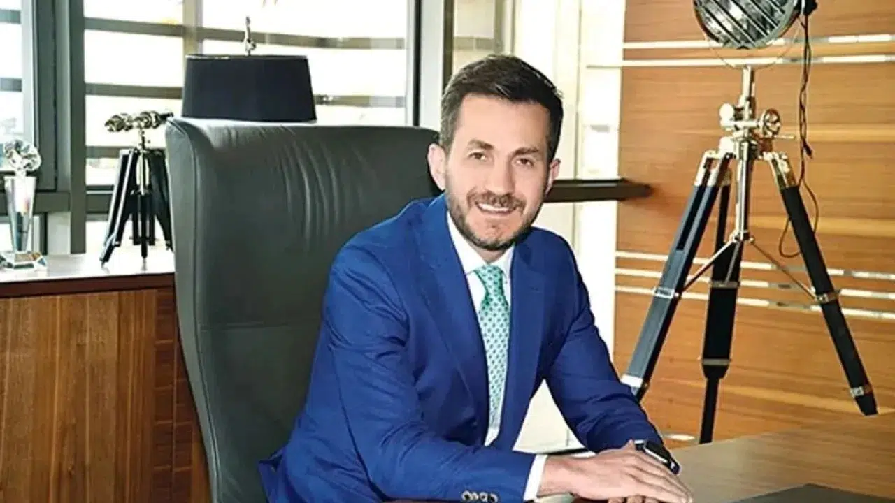 Özgür Peker Kimdir? Özgür Peker Serveti Ne Kadar?