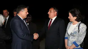 Ada'ya kritik ziyaret: Bakan Çiftçi Lefkoşa'da temaslarına başlıyor
