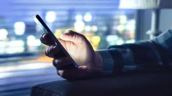 Akıllı Telefonların Tahtı Sallantıda: Gelecekte Neler Bekleniyor?