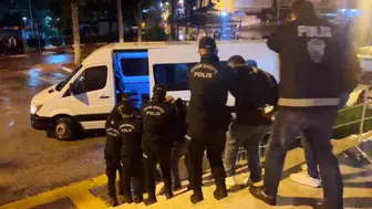 Gülnar'da fuhuş baskını: İki işletmeye mühür yolu göründü