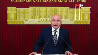 Anıtkabir'deki o görüntüye sert tepki: Erhan Usta'dan 'kabul etmiyorum' çıkışı