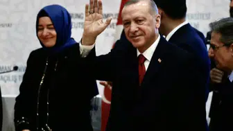 Fatma Betül Sayan Kaya dosyasında çelişkili açıklamalar: İhraç mı, istifa mı?