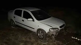 Siverek yolunda korkutan kaza: Araç şarampole uçtu