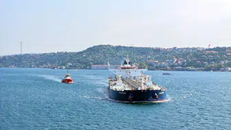 Türkiye, deniz ticaretinin merkezi olarak 2025'te boğazlarda rekor gemi hareketliliği sağlıyor mu?