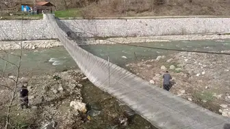 Sinop'ta Fırtına Nedeniyle Asma Köprüde Meydana Gelen Kazada İki Kişi Yaralandı