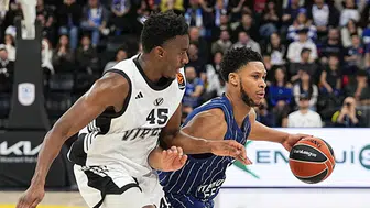 Anadolu Efes, EuroLeague'de Virtus Bologna'yı Farklı Geçerek Üst Üste Üçüncü Galibiyetini Aldı mı?