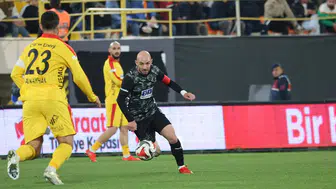 Galatasaray Retro Forma Fiyatı Ne Kadar ve Nereden Alınır?