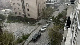 Elazığ’da mevsim normalleri dışında sürpriz: Şehir bir anda kışa döndü