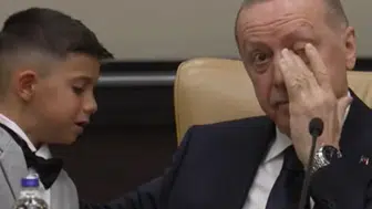 Beştepe’de duygusal anlar: Erdoğan’ı karşısında görünce gözyaşlarına boğuldu