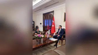 Erzurum’daki o hayal Bakanlık koltuğuna taşındı: Özel dostuyla duygusal buluşma