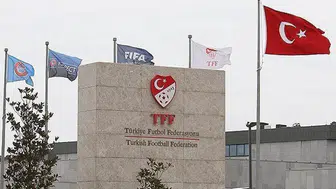 Sosyal medyanın yeni gizemi: Mebrure bir yazılım mı yoksa sanatçı mı?