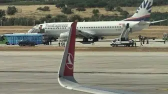 Gaziantep Havalimanı'nda korku dolu anlar: SunExpress uçağı iniş sırasında tehlike atlattı