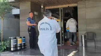 Tatil için geldiği otelde korkunç son: Kapıdaki not dikkat çekti