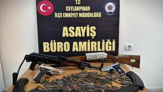 Şanlıurfa'da dev operasyon: Cephanelik gibi evlere baskın