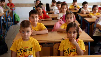 7 yıllık özlem dördüzlerle son bulmuştu: Şimdi okul yolundalar