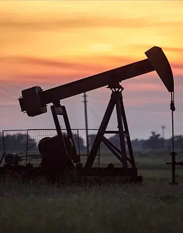 Venezuela Ablukası Genişliyor: Brent Petrol 60,77 Doları Aştı