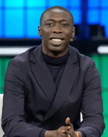 Khaby Lame Kimdir? Fabrika İşçiliğinden Milyar Dolarlık Fenomene Uzanan Hikâye