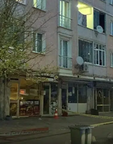 Kokoreç bitti tartışması dehşetle sonuçlandı: İşletmeciyi evinden ateş açarak vurdu