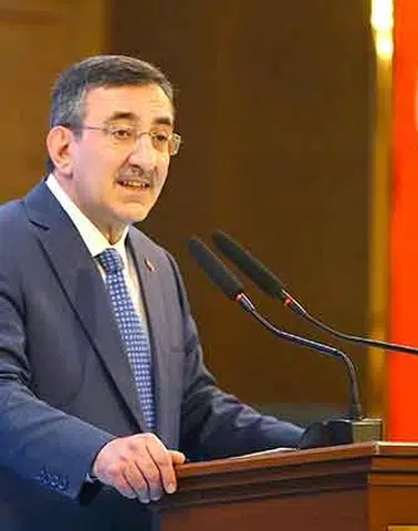 Cevdet Yılmaz'dan kritik çağrı: Savaşın yıkımına karşı tek seçenek diplomasi