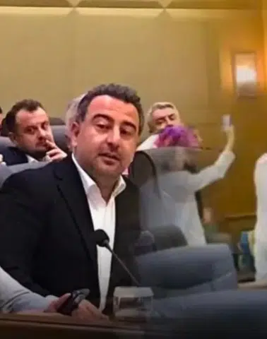 Bursa Meclisi’nde şok sözler: İsmet İnönü üzerinden ortam bir anda gerildi