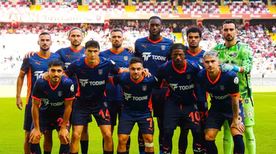 RAMS Başakşehir, Antalyaspor'u 4-0 Mağlup Etti