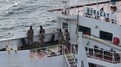 Putin, Fransızların Rus Tankerine El Koymasını 'Korsanlık' Olarak Nitelendirdi