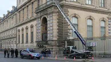 Louvre Müzesi Soygununda Gelişme: İki Şüpheli Gözaltında