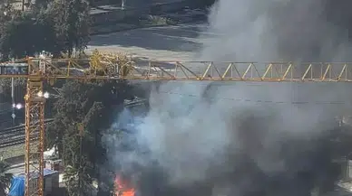 İzmir'de İnşaat Şantiyesinde Yangın Çıktı