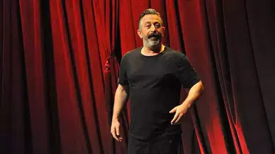 Cem Yılmaz'dan Yapay Zeka ile Eğlenceli Dans Paylaşımı