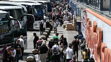 Yılbaşı Tatili 4 Güne Çıkıyor: Türkiye Genelinde 750 Bin Kişi Yola Çıkacak