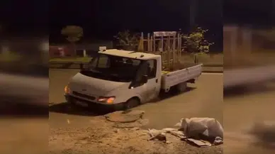 Polatlı'da Yağıştan Sonra Yolda Mahsur Kalan Kamyonet