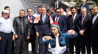 Fatih Erbakan Burdur'da Ekonomik Adaletsizlikleri Eleştirdi