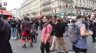 Fransa’da "Her Şeyi Durduralım" Protestoları