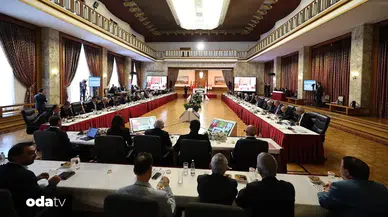 Komisyon Toplantısında Gerginlik: DEM Partililer Masayı Terk Etti