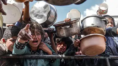 İsrail'in Oyalama Taktikleri Arasında Gazze, Ateşkesin İkinci Aşamasını Bekliyor