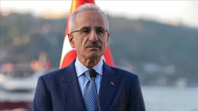 Ulaştırma Bakanı Uraloğlu'ndan önemli sefer açıklaması: İran, Irak, Suriye, Lübnan ve Ürdün uçuşları 2 Mart'a kadar iptal edildi