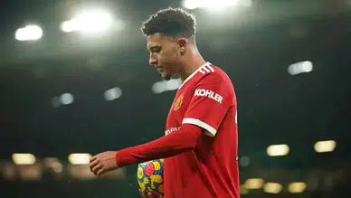 Beşiktaş, Jadon Sancho için Rekor Teklif Hazırlıyor