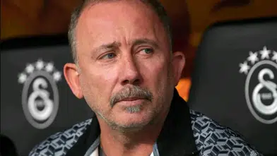 Sergen Yalçın’ın Sevgilisi Kimdir? Kaç Yaşında ve Neden Gündem Oldu?
