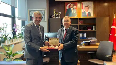 Vali Yunus Sezer'den Başhekim Prof. Dr. Erhan Tabakoğlu'na Ziyaret