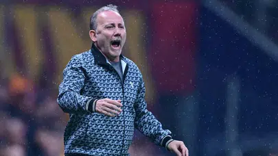 Beşiktaş'ta Sergen Yalçın'dan Şok Karar: Galatasaray Derbisi Sonrası Yeni Transferin Geleceği Belirsiz