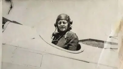 Türkiye'nin İlk Kadın Pilotu Kimdir? Hayat Öyküsüne Çok Şaşıracaksınız