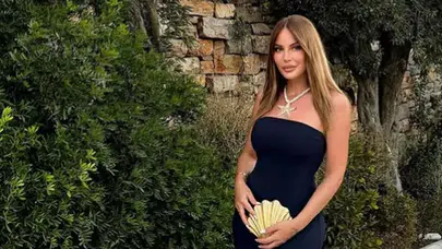 Hande Sarıoğlu Kimdir, Kaç Yaşında? Spiker Hande Sarıoğlu Neden Gözaltına Alındı?